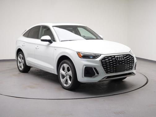 2024 Audi Q5 45 S line Premium Plus