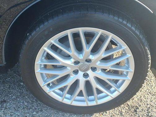 2017 Audi Q5 2.0T Premium Plus