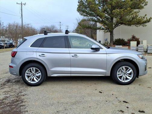 2024 Audi Q5 45 S line Premium