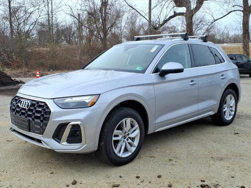 2024 Audi Q5 45 S line Premium