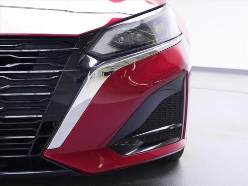Scarlet Ember Tintcoat 2023 Nissan Altima 2.5 SL
