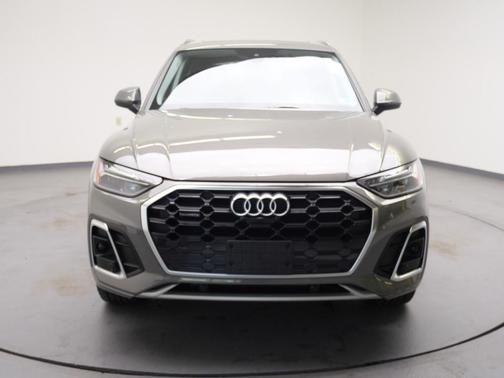 2025 Audi Q5 45 S line Premium Plus