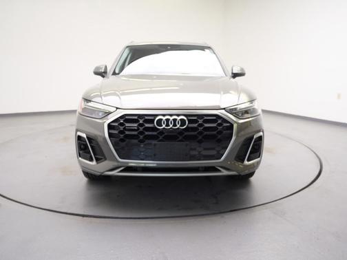 2025 Audi Q5 45 S line Premium Plus