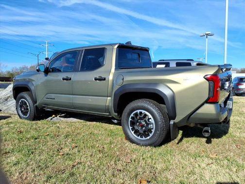 2025 Toyota Tacoma TRD Off Road