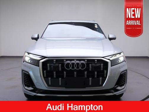Satellite Silver Metallic 2025 Audi Q7 45 Premium Plus