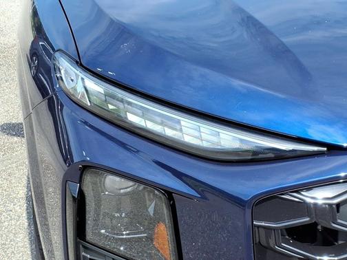 Navarra Blue Metallic 2026 Audi Q3 TFSI quattro S tronic