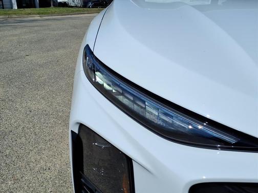 Glacier White Metallic 2026 Audi Q3 S line