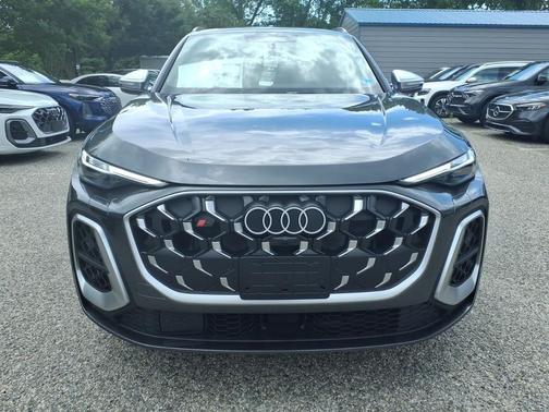 Daytona Gray Metallic 2026 Audi SQ5 3.0T Premium Plus