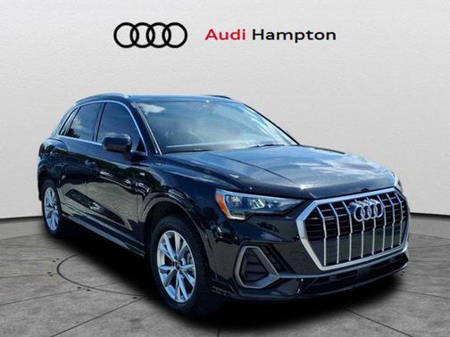 2022 Audi Q3 45 S line Premium