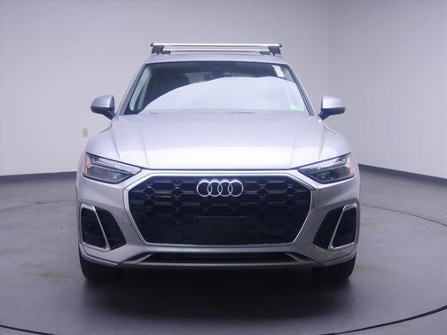 Florett Silver Metallic 2024 Audi Q5 45 S line Premium