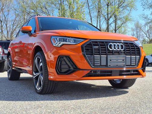 2024 Audi Q3 45 S line Premium Plus