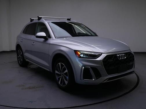 2024 Audi Q5 45 S line Premium Plus
