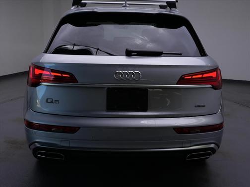 Florett Silver Metallic 2024 Audi Q5 45 S line Premium Plus