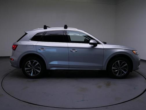 2024 Audi Q5 45 S line Premium Plus