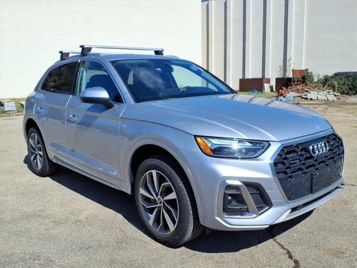2024 Audi Q5 45 S line Premium Plus
