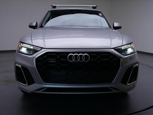 Florett Silver Metallic 2024 Audi Q5 45 S line Premium Plus