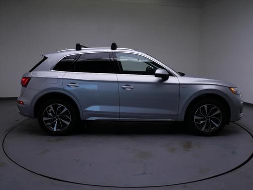 Florett Silver Metallic 2024 Audi Q5 45 S line Premium Plus