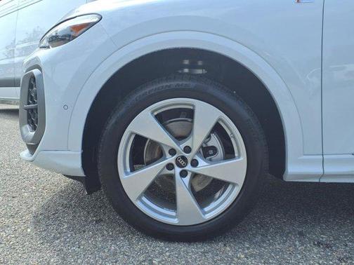 2025 Audi Q5 Sportback Premium Plus