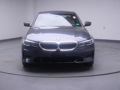 Mineral Grey Metallic 2022 BMW 330e Base