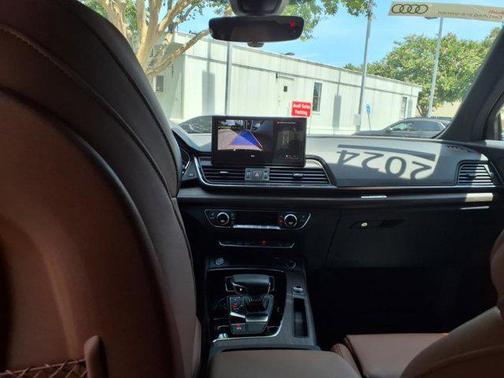 2024 Audi Q5 45 S line Premium