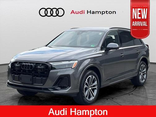 Samurai Gray Metallic 2025 Audi Q7 45 Premium Plus