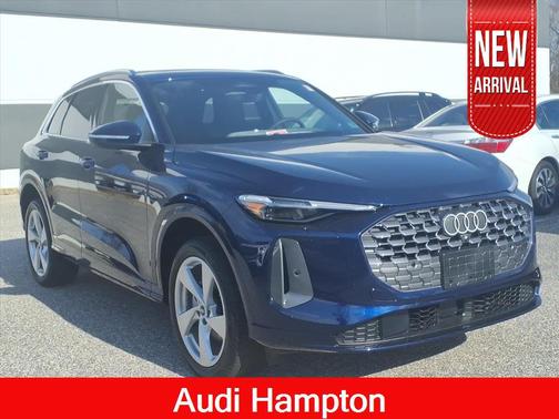 Navarra Blue Metallic 2025 Audi Q5 Prestige TFSI quattro S tronic