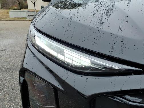 Mythos Black Metallic 2026 Audi Q3 TFSI quattro S tronic