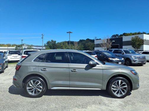 2024 Audi Q5 45 S line Prestige
