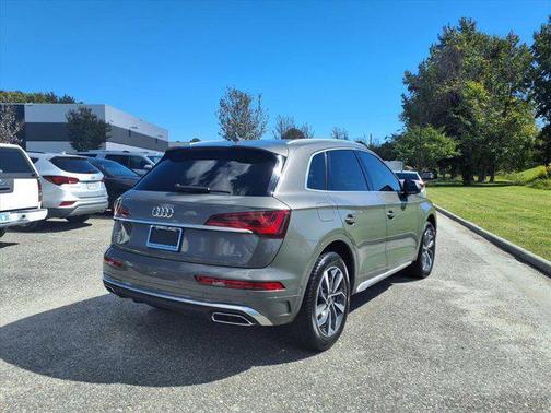 2024 Audi Q5 45 S line Prestige