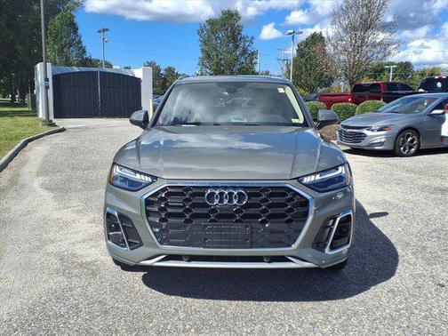 2024 Audi Q5 45 S line Prestige