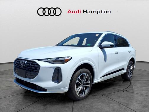Arkona White 2025 Audi Q5 Premium TFSI quattro S tronic