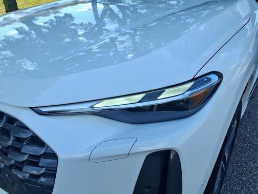 Arkona White 2025 Audi Q5 Premium TFSI quattro S tronic