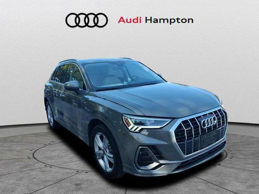 2022 Audi Q3 45 S line Premium Plus