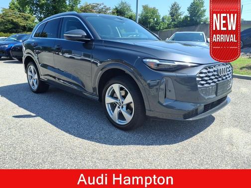 Tambora Gray Metallic 2025 Audi Q5 Premium Plus TFSI quattro S tronic