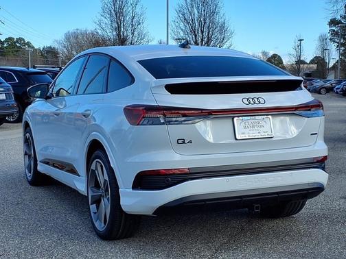 2025 Audi Q4 e-tron Sportback Premium Plus 55 quattro