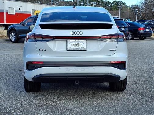 2025 Audi Q4 e-tron Sportback Premium Plus 55 quattro
