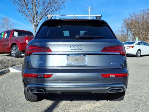 2024 Audi Q5 45 S line Premium Plus