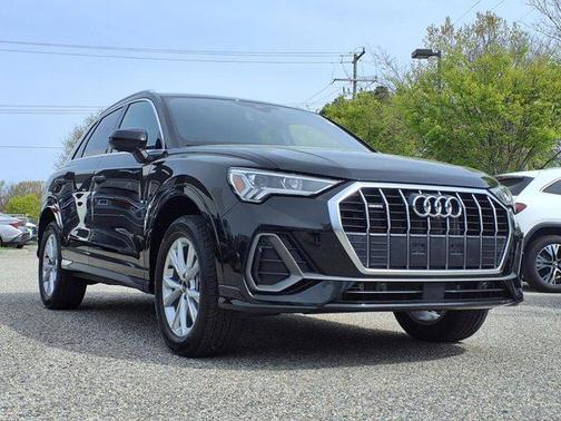 2025 Audi Q3 45 S line Premium Plus
