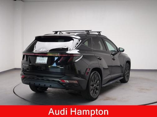 Black Pearl 2024 Hyundai TUCSON XRT