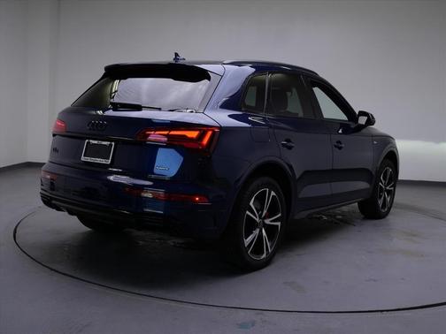 2025 Audi Q5 45 S line Premium Plus