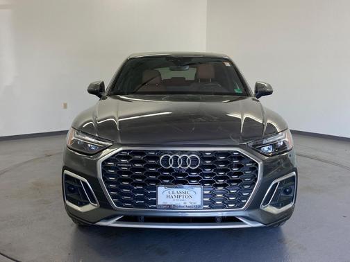 Daytona Gray Pearl Effect 2024 Audi Q5 45 S line Premium Plus