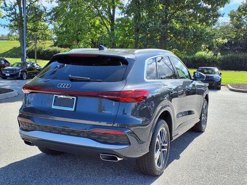 2025 Audi Q5 Premium