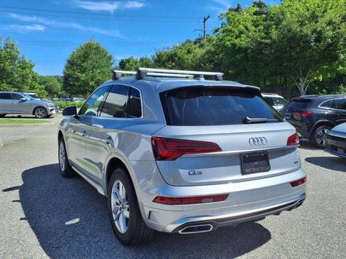 2024 Audi Q5 45 S line Premium