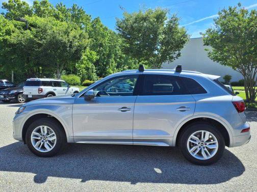 2024 Audi Q5 45 S line Premium