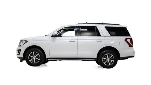 White 2018 Ford Expedition XLT