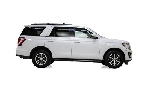 White 2018 Ford Expedition XLT