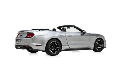 Iconic Silver Metallic 2020 Ford Mustang