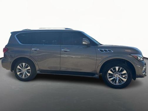 2017 INFINITI QX80 Base