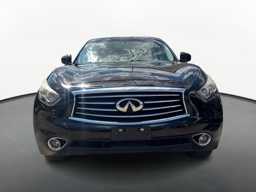 2017 INFINITI QX80 Base