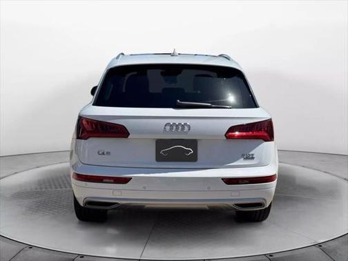 2018 Audi Q5 2.0T Premium Plus